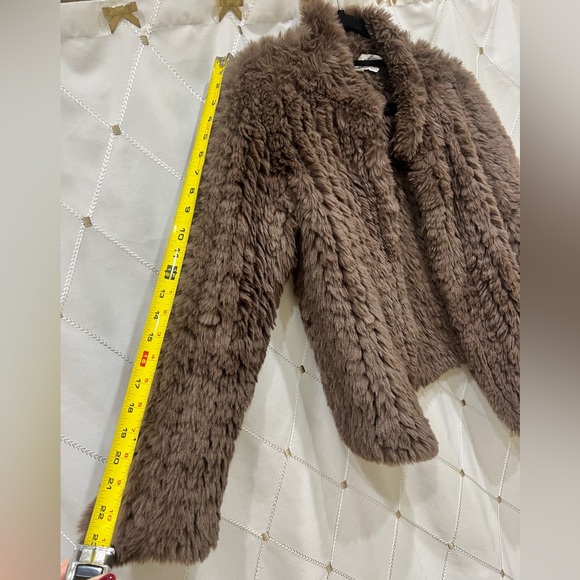 Heartloom Teddy Fur Jacket - Picture 7 of 11